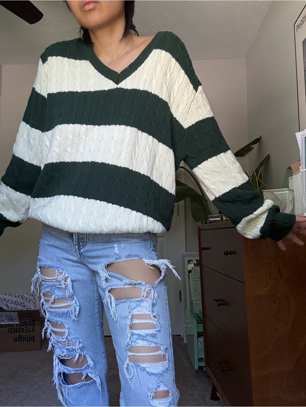 Brandy Melville Women’s Green and Cream Striped Cable Knit Sweater